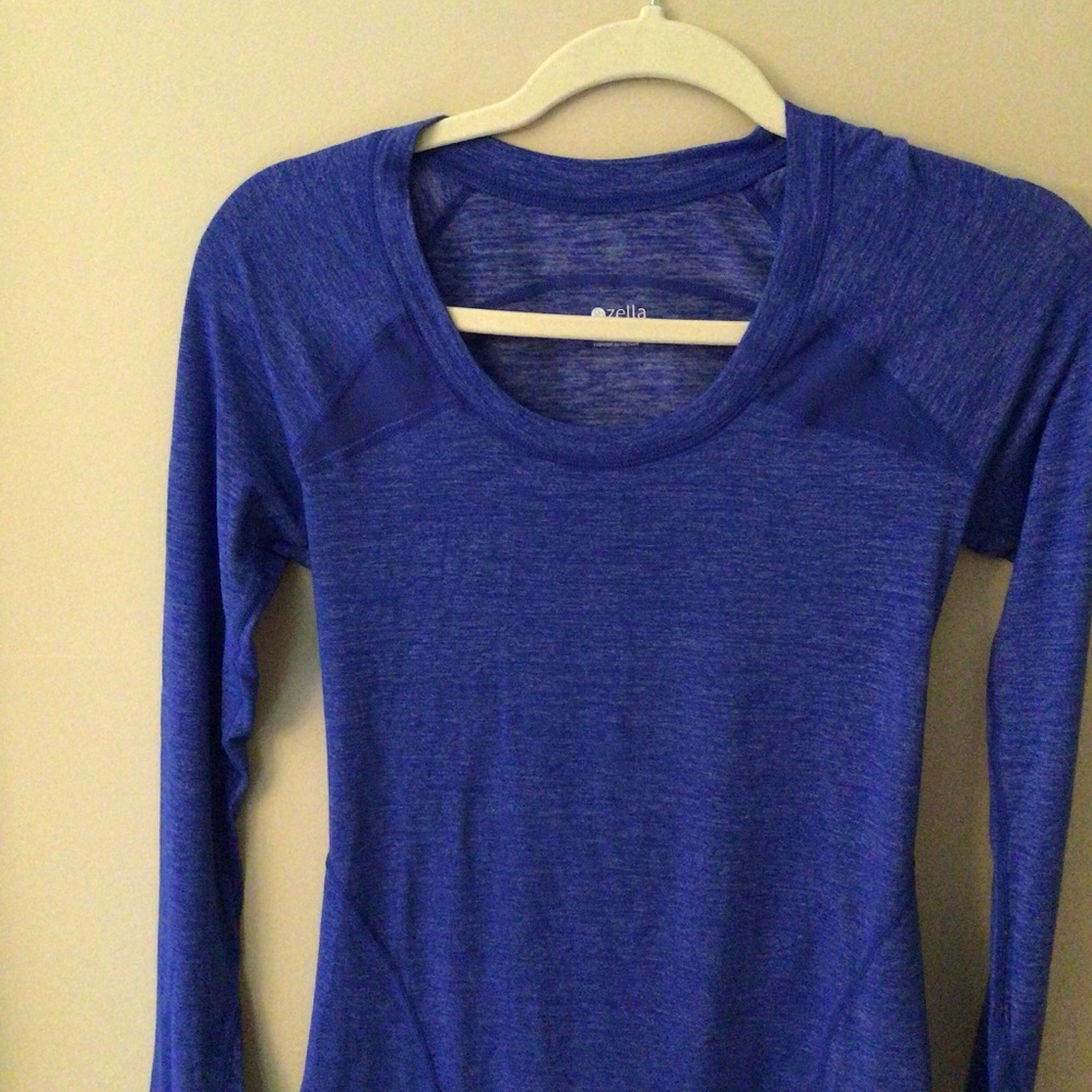 Zella Women’s Moisture Wicking Shirt